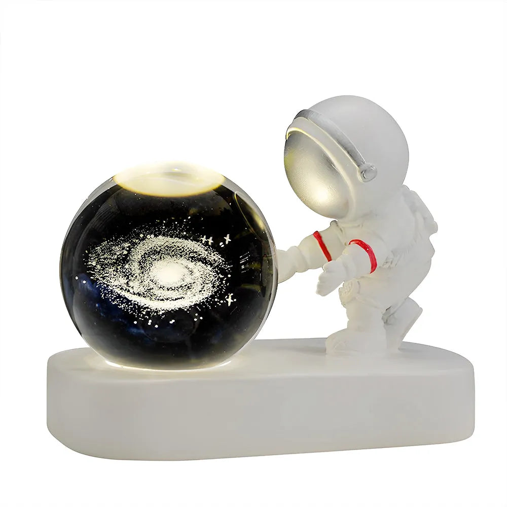 Vibe Geeks Astronaut 3D Crystal Ball Usb Plugged In Night